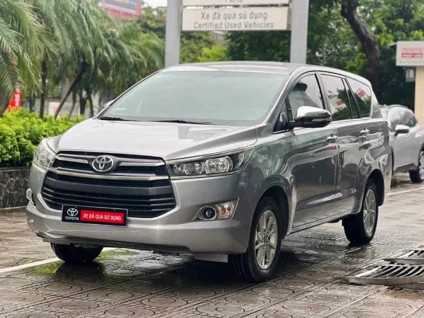 Hình ảnh xe TOYOTA INNOVA 2017 2.0MT - 16 VẠN