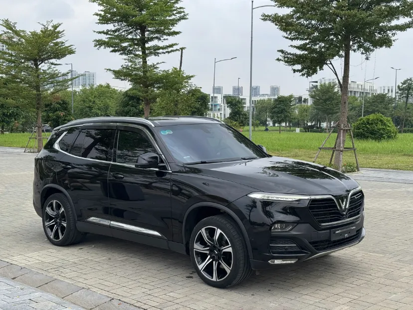 Hình ảnh xe Lux Sa Pre 2020 đi 8,8 vạn 1 chủ full lịch sử hãng