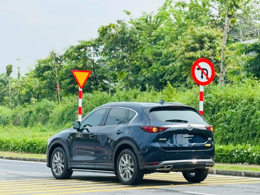 Hình ảnh xe Mazda CX5 2.0AT Premium 2022