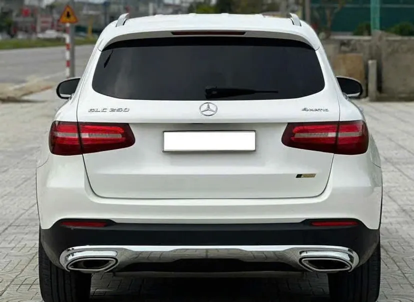 Hình ảnh xe Mercedes GLC250 sx2018 model 2019- 76.000km