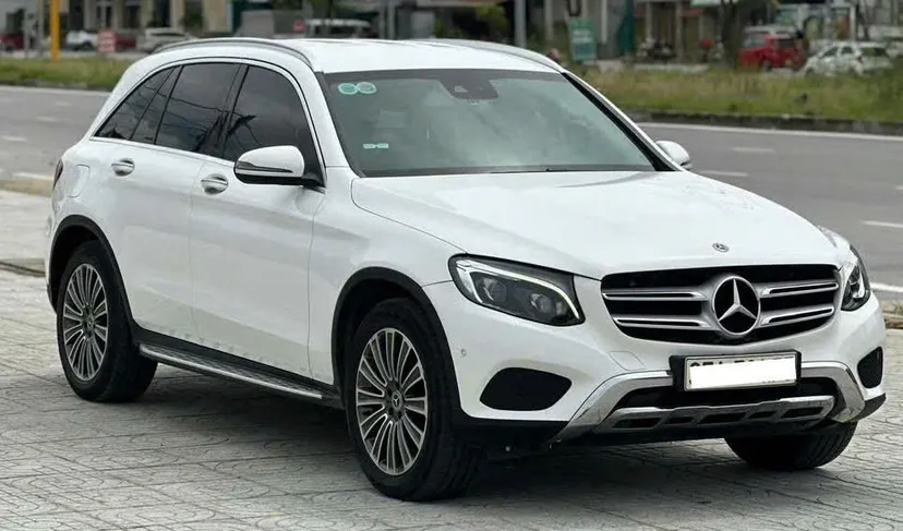 Hình ảnh xe Mercedes GLC250 sx2018 model 2019- 76.000km