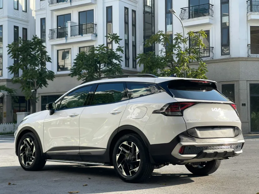 Hình ảnh xe Kia Sportage Signature X-Line 2023 1.6 turbo