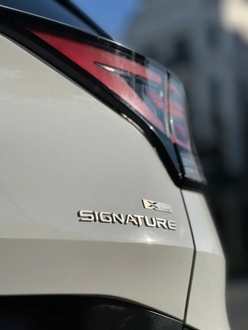 Hình ảnh xe Kia Sportage Signature X-Line 2023 1.6 turbo