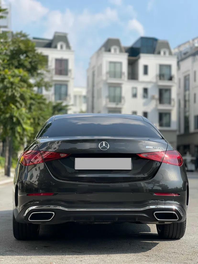 Hình ảnh xe Mercedes C300 AMG xám/đen 2022 - V1